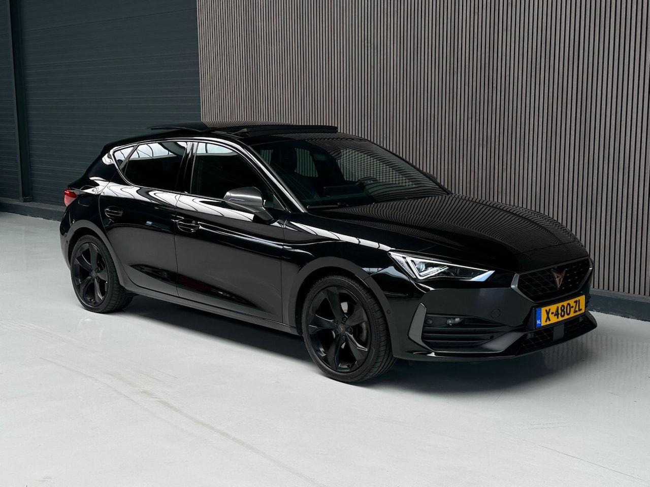 CUPRA Leon - 1.5 eTSI Business Edition Plus VOL | Beats | Camera | Sfeer - AutoWereld.nl