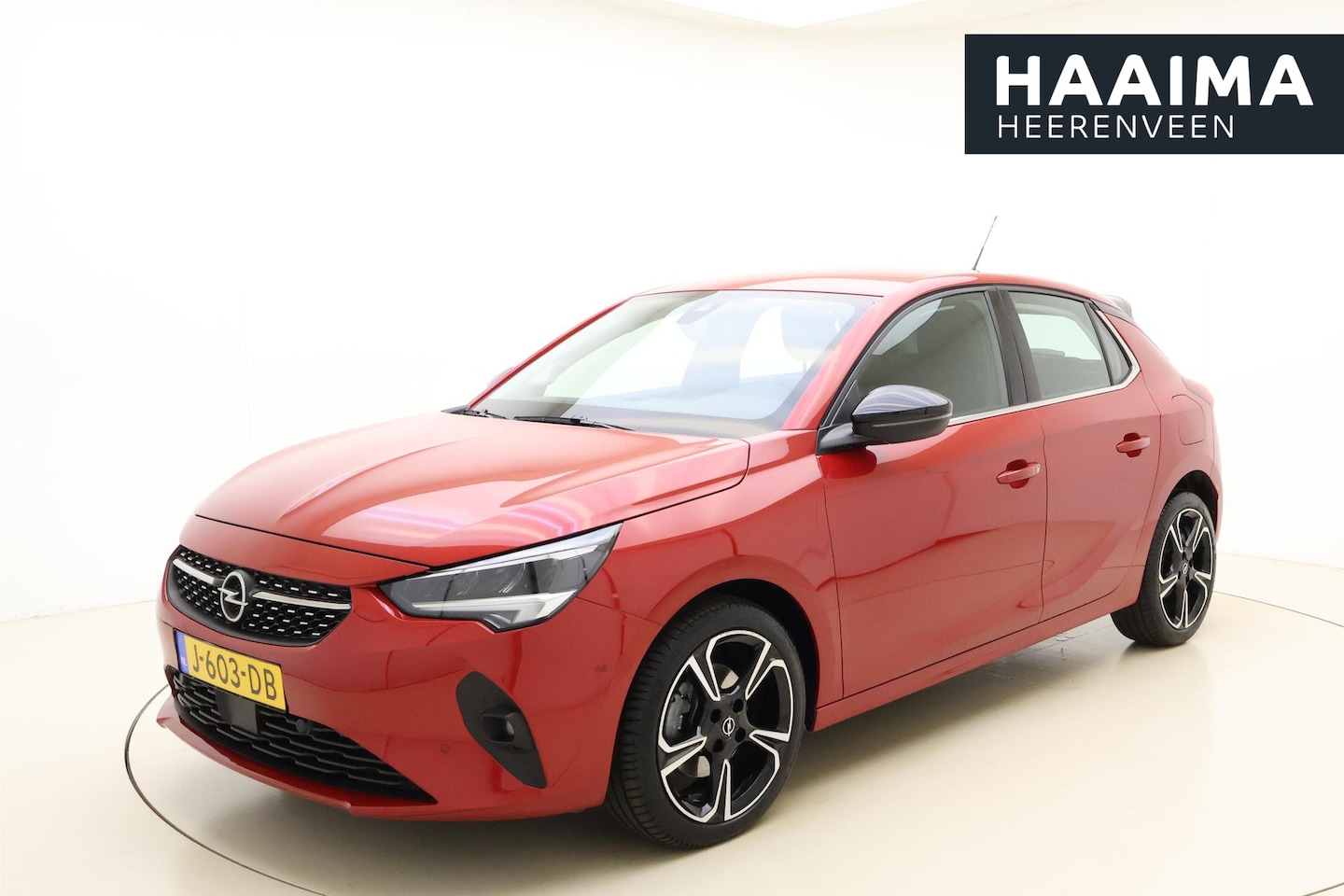 Opel Corsa - 1.2 Turbo 100pk Automaat Elegance | Navigatie | Achteruitrijcamera | Climate control | Cru - AutoWereld.nl
