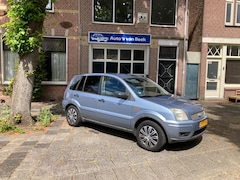Ford Fusion - 1.6-16V 5 deurs airco