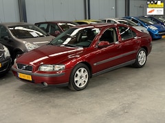Volvo S60 - 2.4 Automaat Nieuwe APK NAP