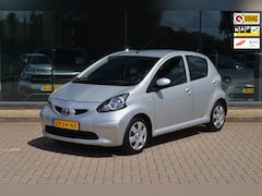 Toyota Aygo - 1.0-12V + | Automaat | Parkeer sensoren | Elektrische ramen | Airco