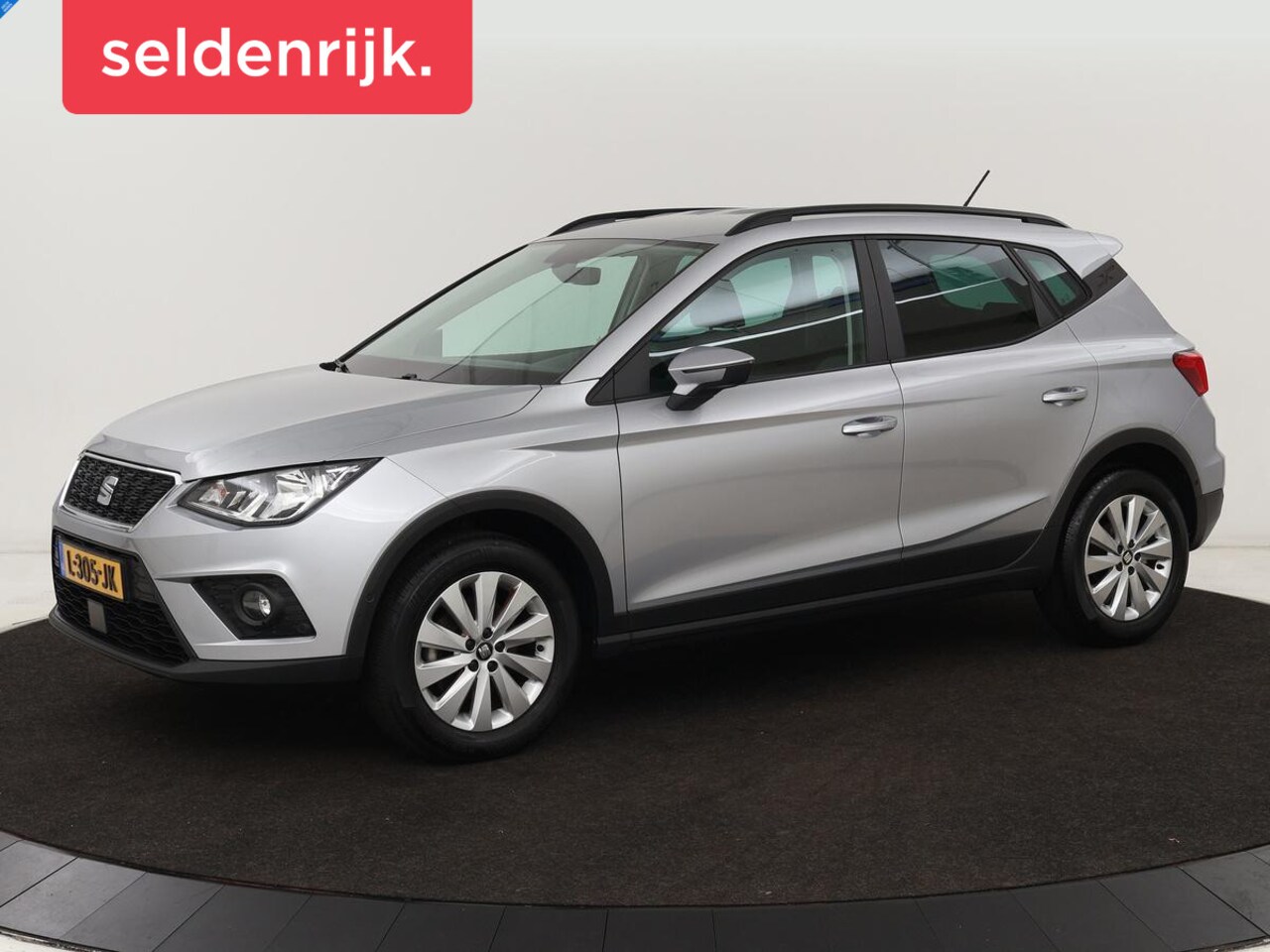 SEAT Arona - 1.0 TSI Style Intens | 110pk | Adaptive cruise | Camera | Carplay | Climate control | Keyl - AutoWereld.nl