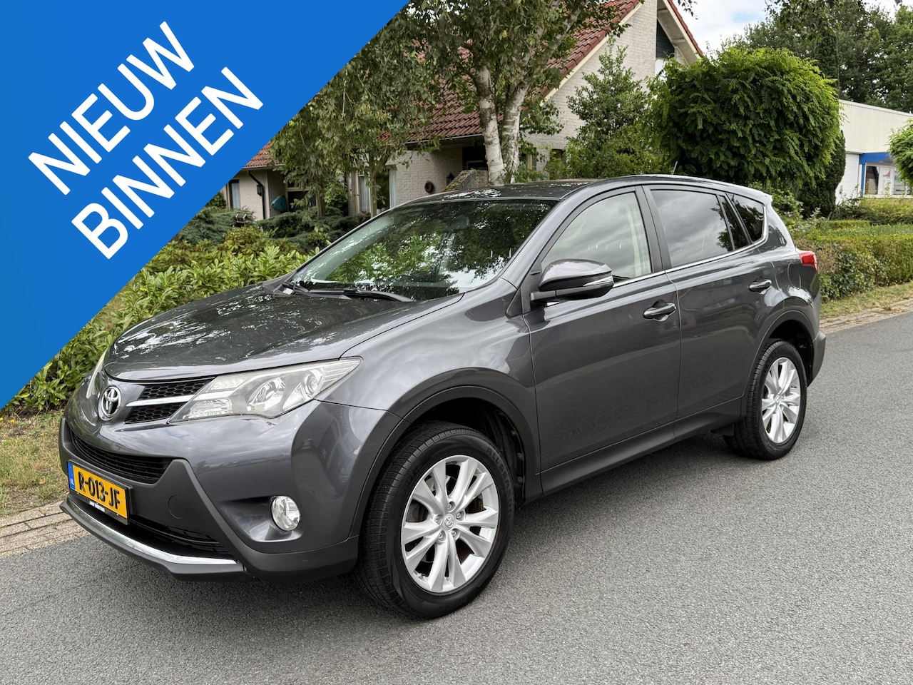 Toyota RAV4 - 2.0 Executive 4WD 152PK Automaat•Trekhaak - AutoWereld.nl