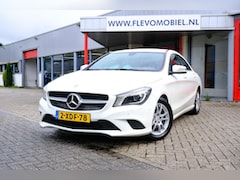 Mercedes-Benz CLA-Klasse - 180 BlueEFF. Edition Prestige Leder|Xenon|Navi|Clima