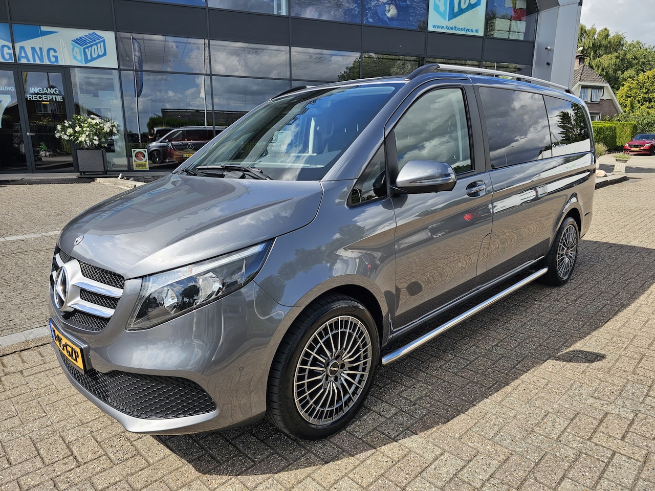 Mercedes-Benz V-klasse - 250d Lang DC Automaat * 360 Camera * Schuifdeur Elektrisch * Navi * Cruise Control Add * - AutoWereld.nl