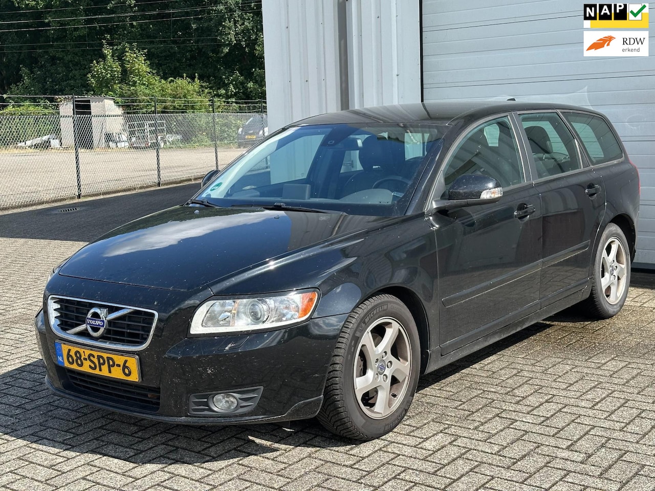 Volvo V50 - 1.6 D2 S/S Kinetic 1.6 D2 S/S Kinetic, Led, Navi, Leder, Climate, Cruise ! - AutoWereld.nl