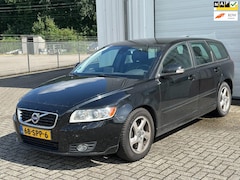 Volvo V50 - 1.6 D2 S/S Kinetic, Led, Navi, Leder, Climate, Cruise