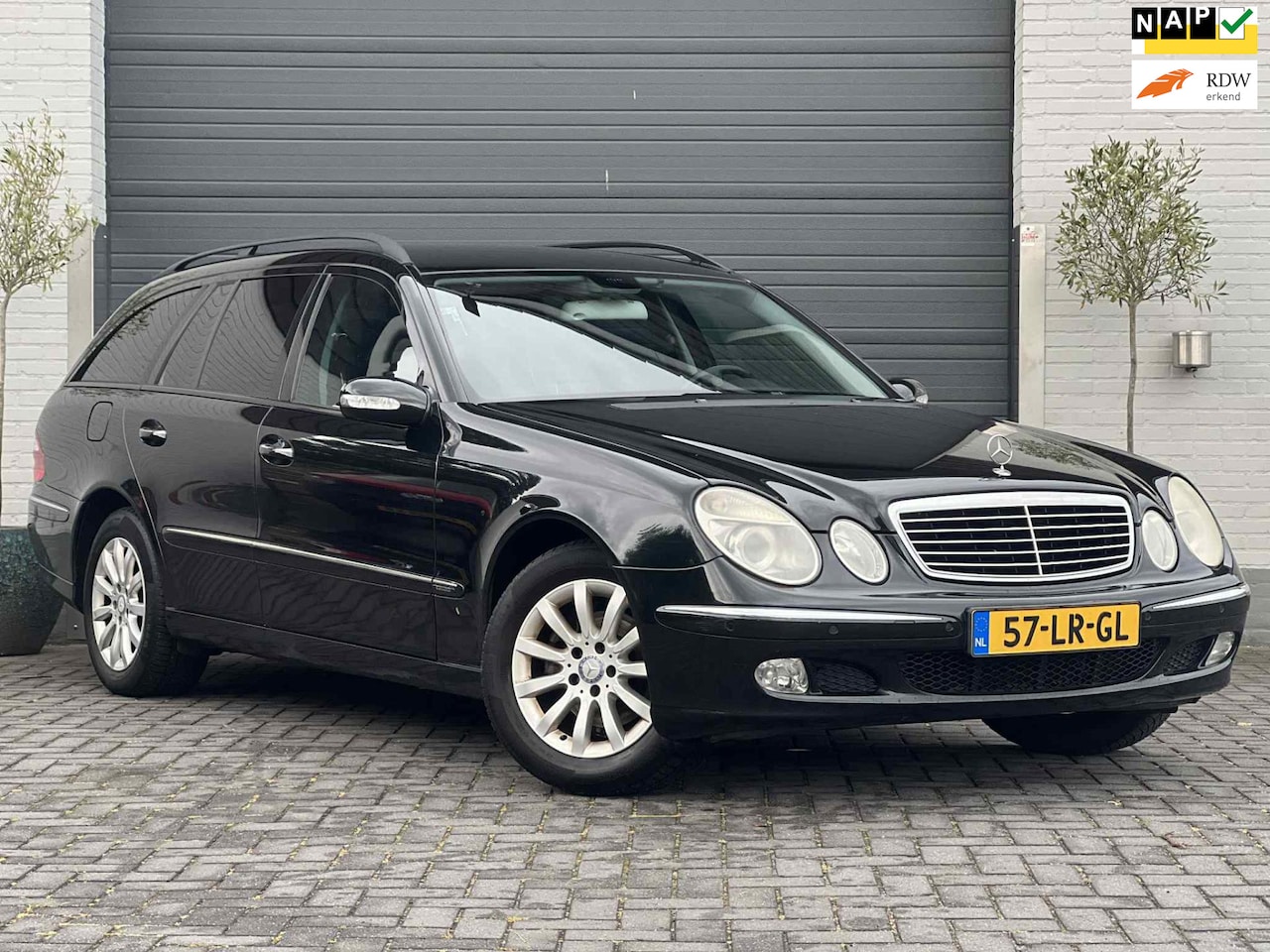 Mercedes-Benz E-klasse Combi - 240 Automaat|Airco|Cruise|Carplay|Youngtimer| - AutoWereld.nl