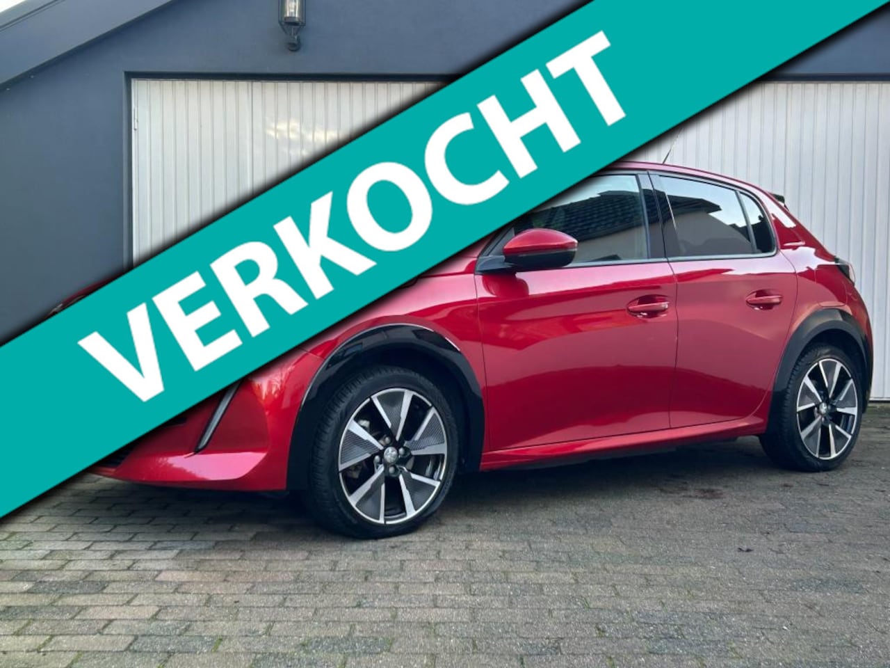 Peugeot e-208 - EV Allure 50 kWh / All-in prijs / BTW aftrekbaar - AutoWereld.nl