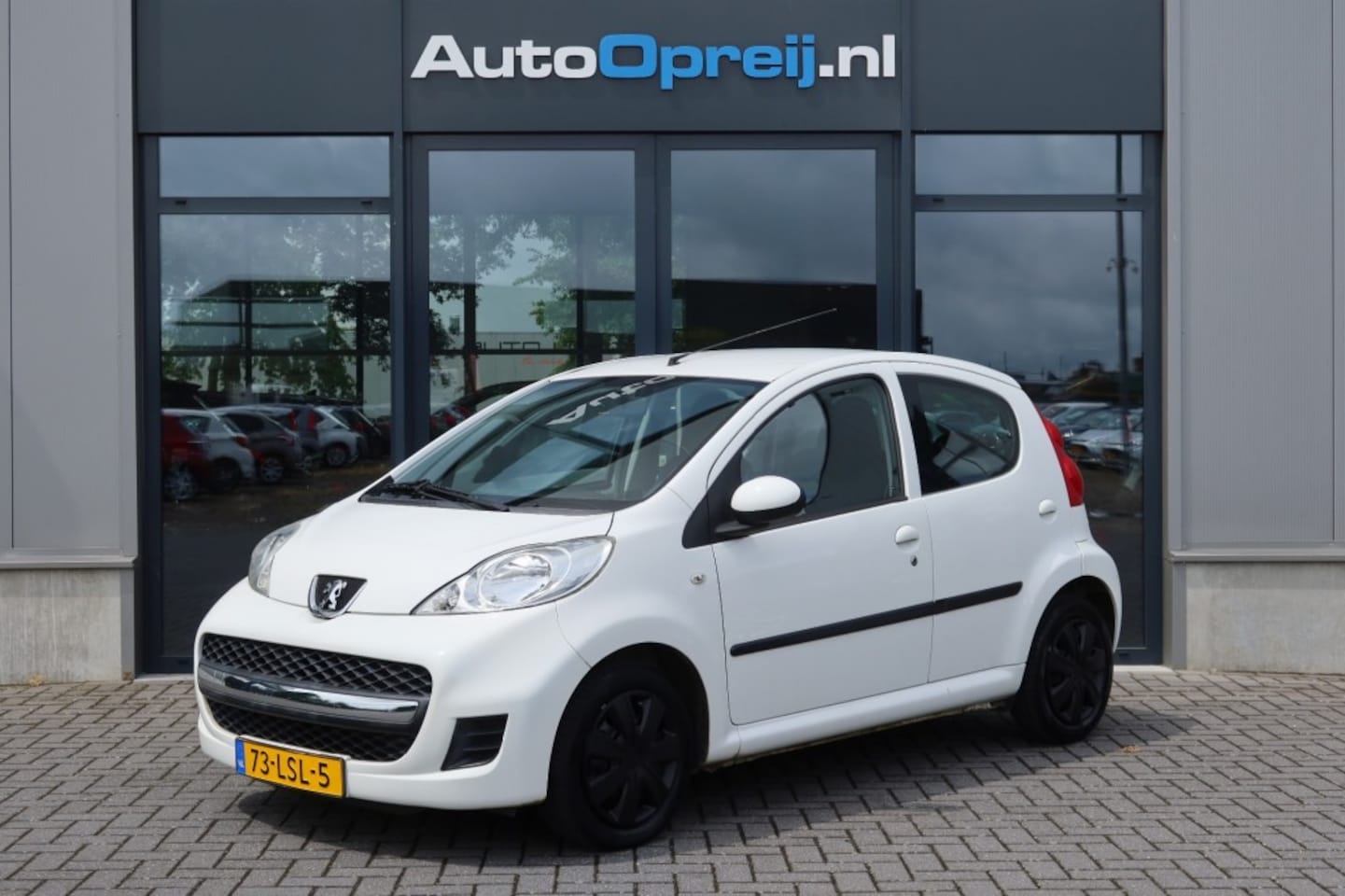 Peugeot 107 - 1.0-12V XS 5drs. Airco, 1e eigenaar. 43.000km NAP - AutoWereld.nl