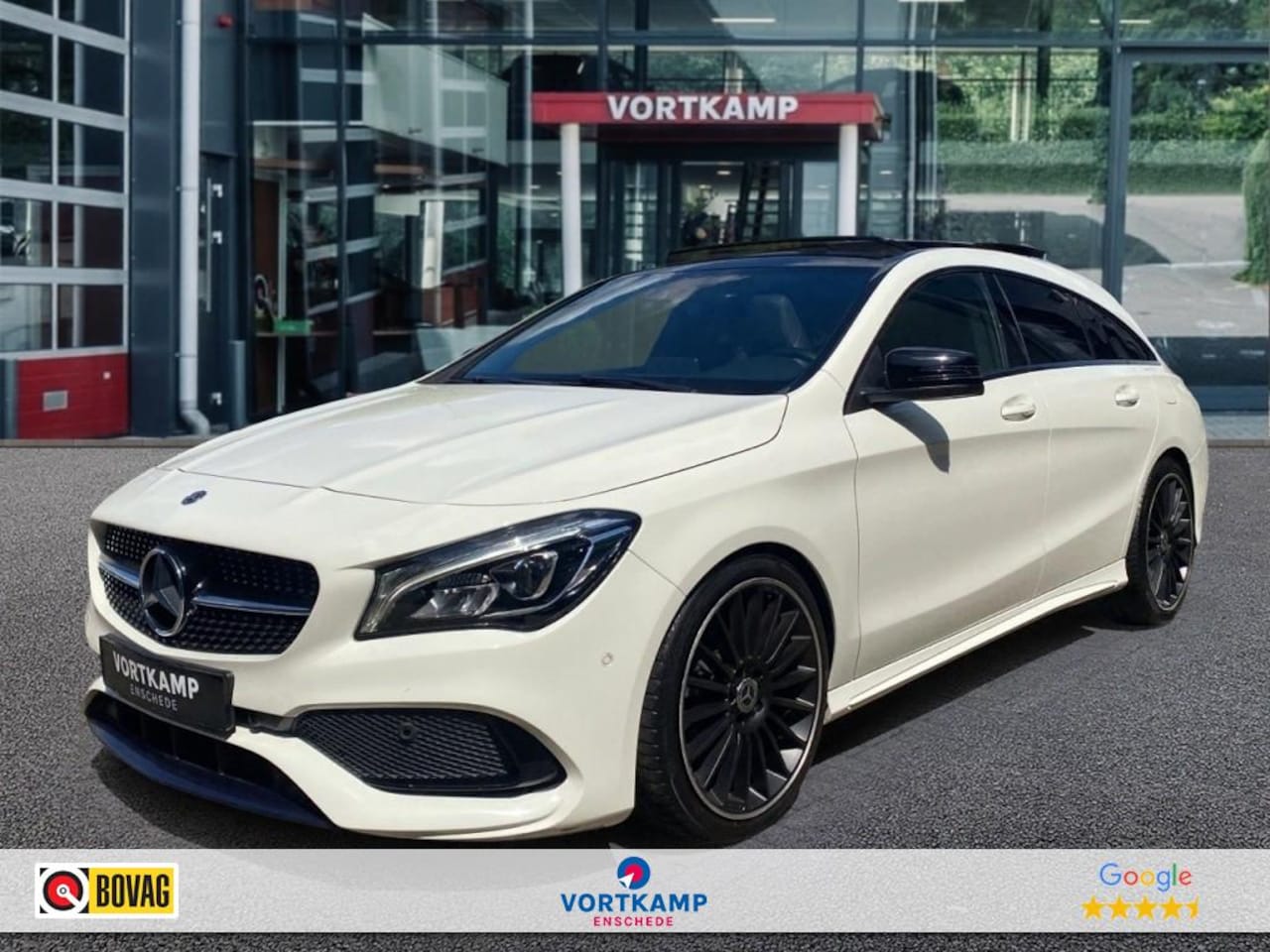 Mercedes-Benz CLA-Klasse - CLA 200  AMG LINE CARPLAY/PANO-DAK/NAVI/CRUISE/PDC/STOELVERW - AutoWereld.nl