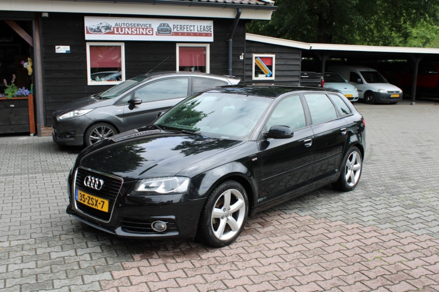 Audi A3 Sportback - SPORTBACK 1.2 TFSI S EDITION - navigatie - AutoWereld.nl