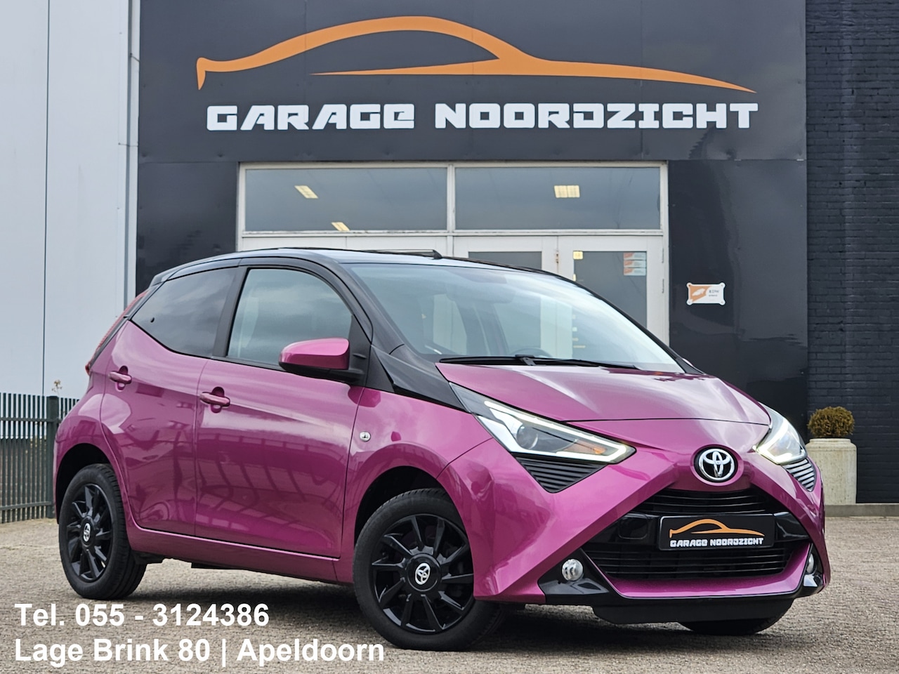 Toyota Aygo - 1.0 VVT-i x-play AIRCO|CAMERA|GETINT GLAS|LM-VELGEN|USB|BLUE TOOTH TELEFONIE|STOELVERWARMI - AutoWereld.nl