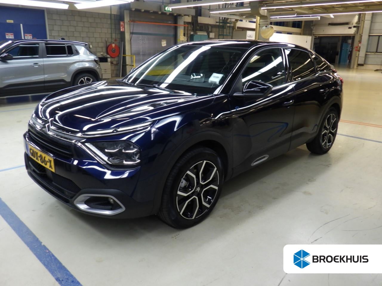 Citroën Ë-C4 - Max 54 kWh Verwacht | Schuif-/Kanteldak | Navigatie | 3-Fase | Achteruitrijcamera | Alcant - AutoWereld.nl