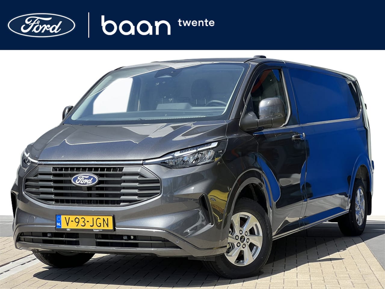 Ford Transit Custom - 320 L2H1 136 PK Limited | BPM vrij | Trekhaak | Navi | Camera | BLIS | - AutoWereld.nl