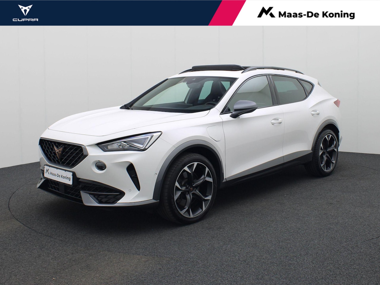 CUPRA Formentor - 1.4 e-Hybrid 245pk DSG VZ Performance · Panoramadak · Trekhaak · Navigatie · - AutoWereld.nl