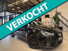 Audi A1 Sportback - 1.4 TFSI S-tronic Stoelverwarming Bluetooth Parkeersensoren Half leder