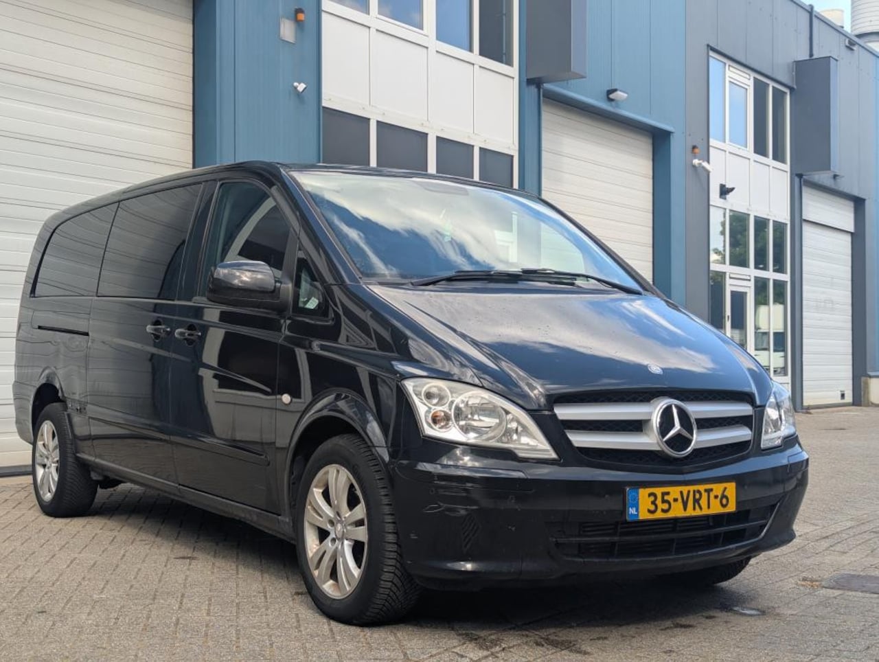 Mercedes-Benz Vito - 111 CDI 320 Extralang DC luxe - AutoWereld.nl