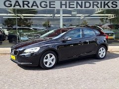 Volvo V40 - 2.0 T2 Momentum | Full LED | Trekhaak 1500kg | Climate | Navi | CC | Zeer mooi | occasion