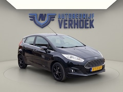Ford Fiesta - 1.0 EcoBoost Automaat Titanium Parkeersensoren - NL Auto