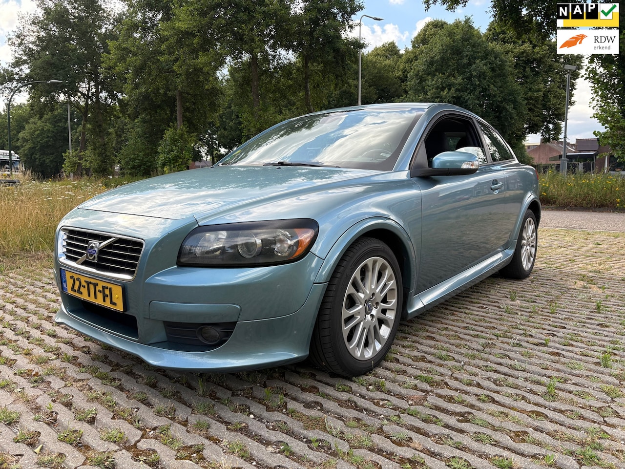 Volvo C30 - 1.8 Momentum / airco / cruise control - AutoWereld.nl