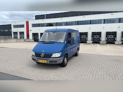 Mercedes-Benz Sprinter - 208 CDI 2.2 300 235.000 NAP AUTOMAAT BLAUW 2002