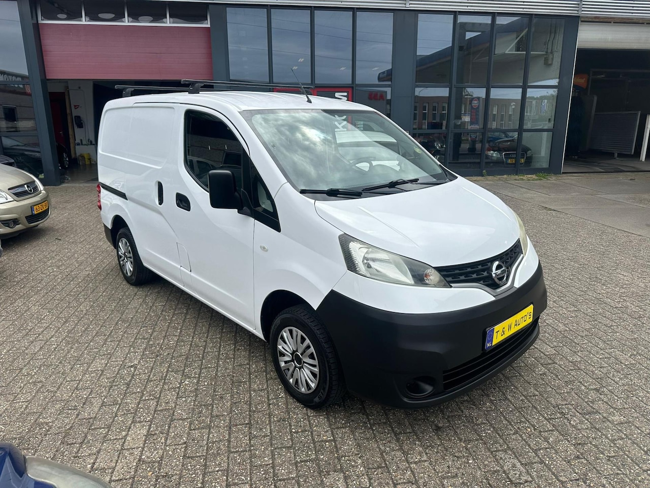 Nissan NV200 - 1.6 Acenta zeer nette auto - AutoWereld.nl