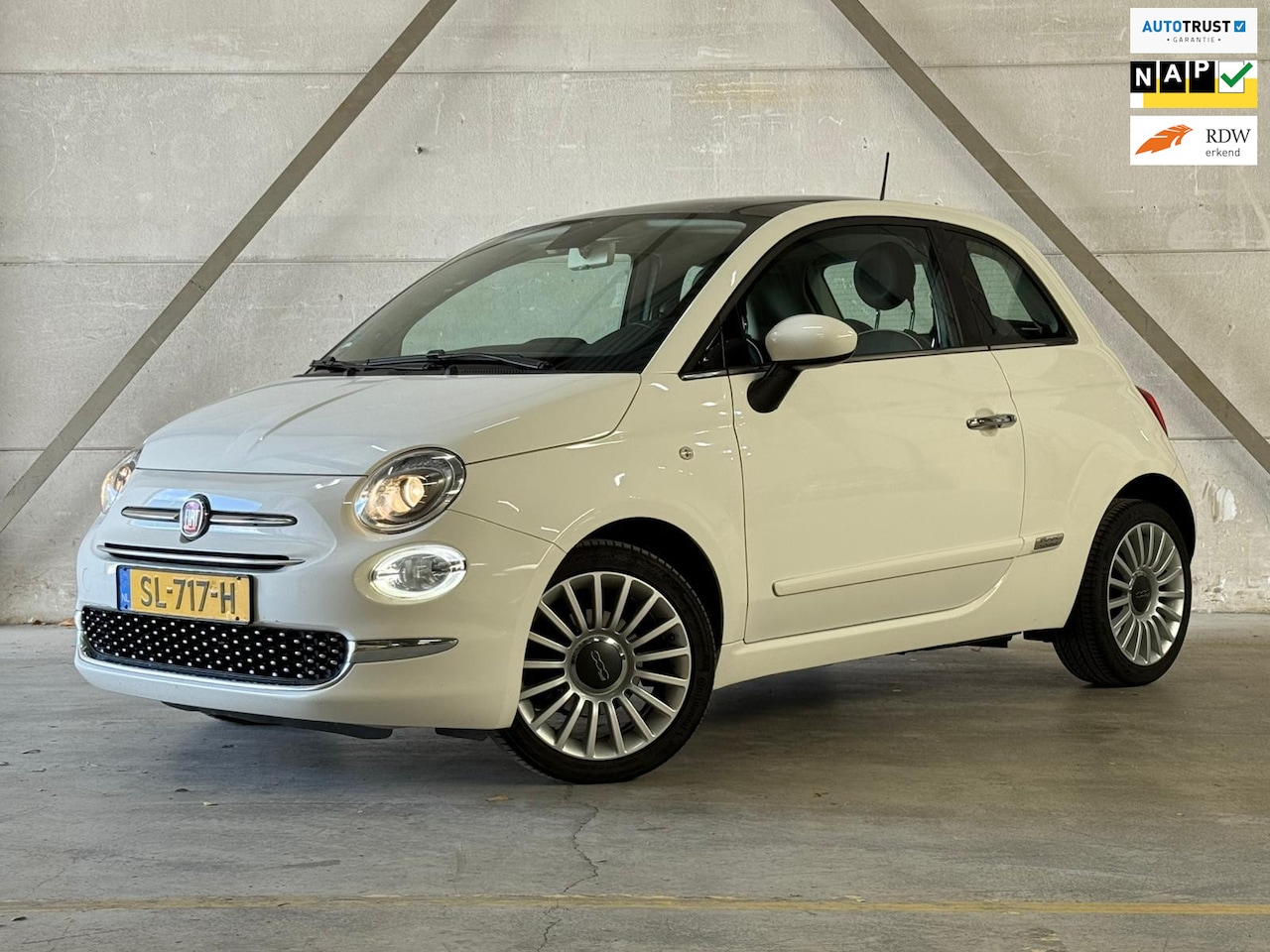 Fiat 500 - 0.9 TwinAir Turbo Lounge Automaat Pano Cruise - AutoWereld.nl