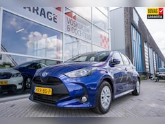Toyota Yaris - 1.5 Hybrid | Dodehoek sensor | Camera | Navigatie | CarPlay
