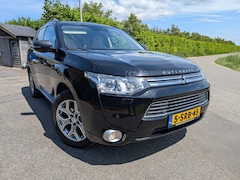 Mitsubishi Outlander - 2.0 PHEV instyle+ Full options