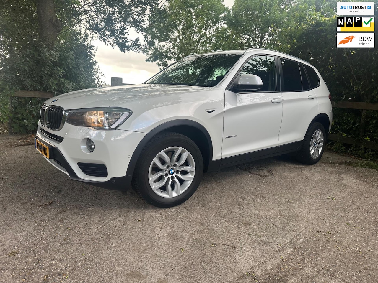 BMW X3 - XDrive20i High Executive Zeer Nette Staat. - AutoWereld.nl