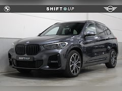 BMW X1 - xDrive25e M-Sport | Panoramadak | Head Up | Harman Kardon | Trekhaak