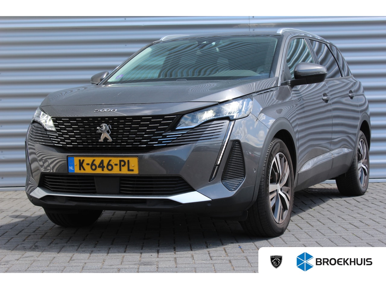 Peugeot 5008 - 1.2 PURETECH 130PK 7-ZITS ALLURE PACK / NAVI / LEDER / CLIMA / PDC / 19" LMV / CAMERA / KE - AutoWereld.nl