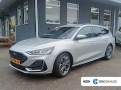 Ford Focus Wagon - 1.0 EcoBoost ST Line Vignale | Sync 4 | Winter Pakket | 18 Inch | Leder | Apple Carplay/An