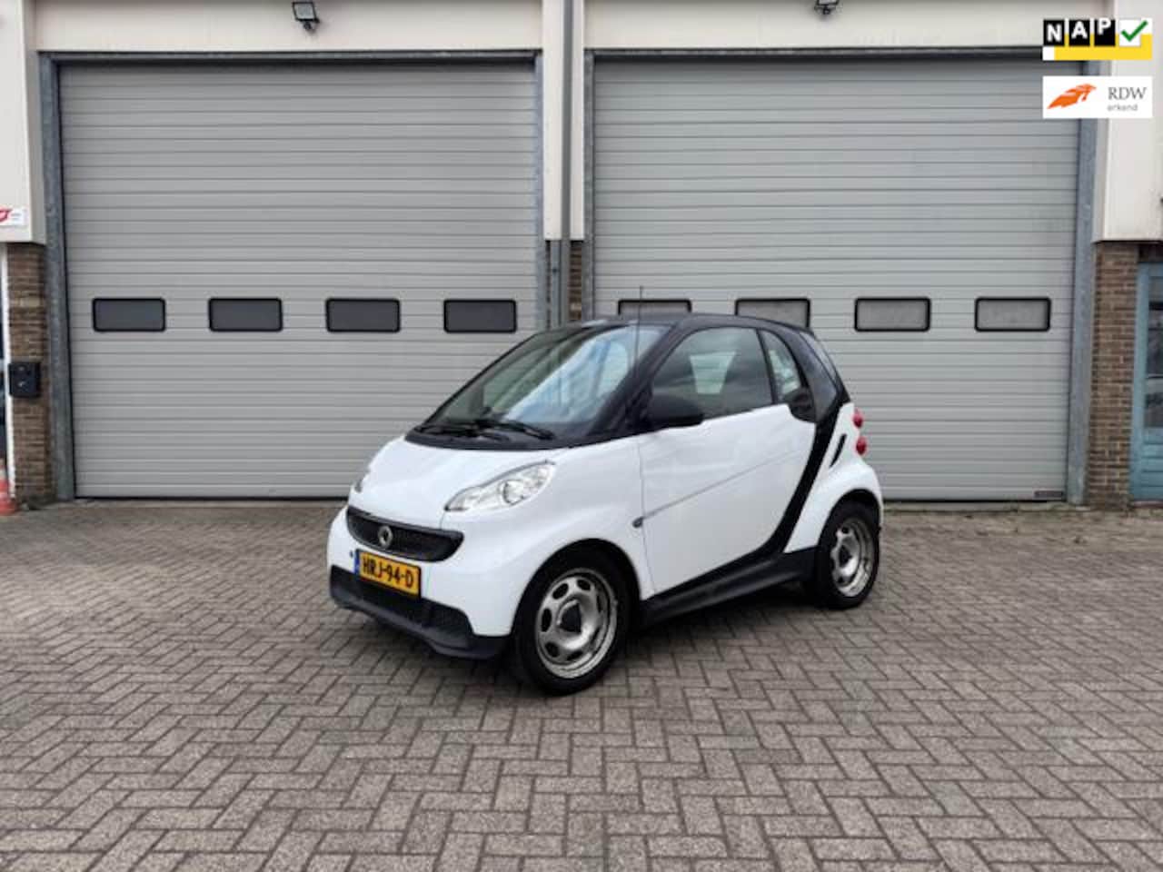 Smart Fortwo coupé - 1.0 mhd Pure 1.0 mhd Pure - AutoWereld.nl