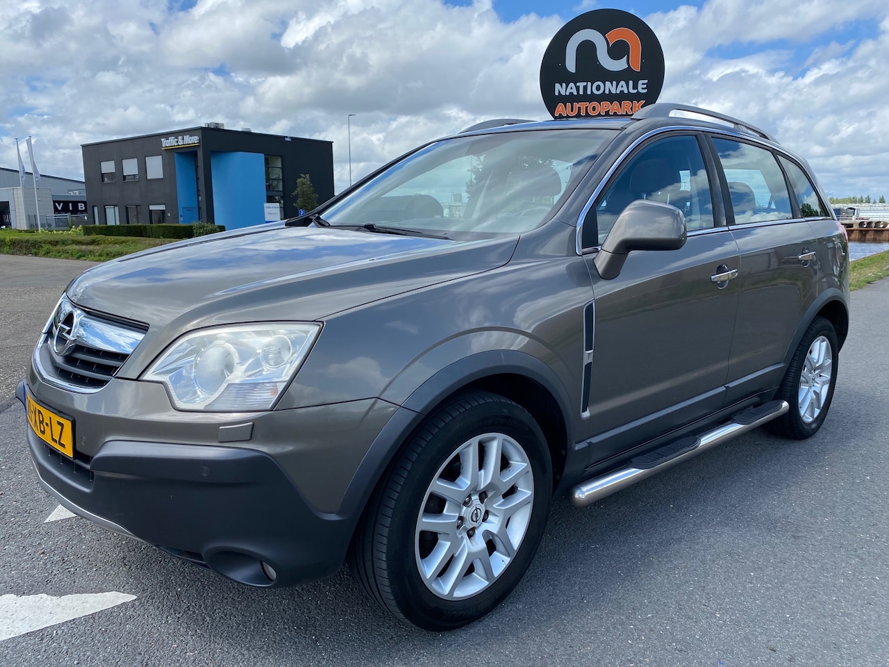 Opel Antara - 2007 * 3.2 V6 Cosmo * LMV * AUTOMAAT * SIDE BARS * AIRCO - AutoWereld.nl