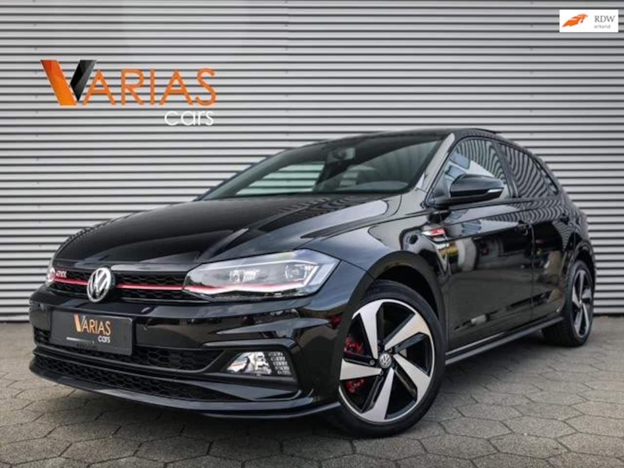Volkswagen Polo - 2.0 TSI GTI Pano Virtual Camera Carplay Cruise - AutoWereld.nl