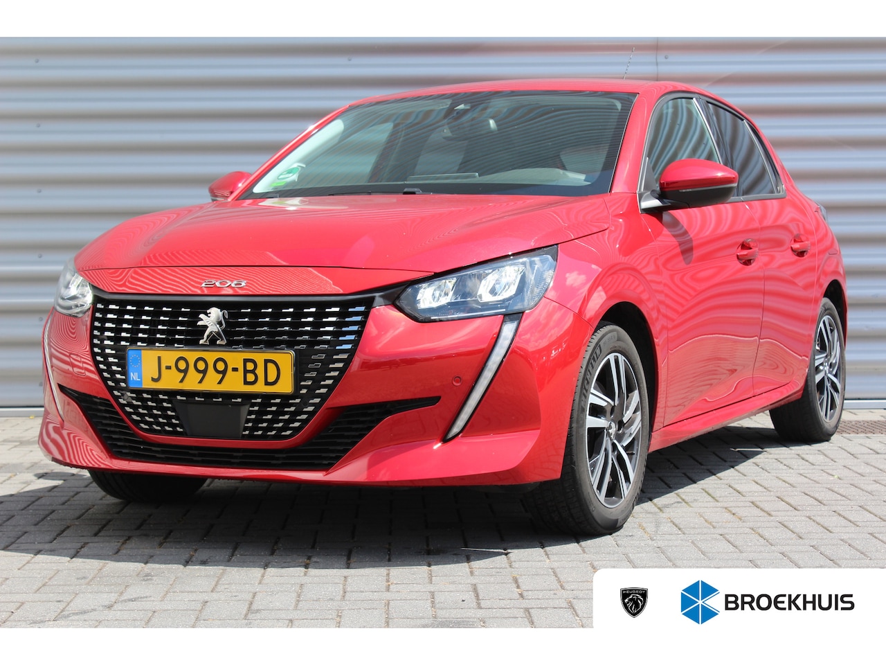 Peugeot 208 - 1.2 PURETECH 100PK ALLURE PACK / NAVI / LEDER / CLIMA / FULL-LED / CAMERA / 16" LMV / KEYL - AutoWereld.nl