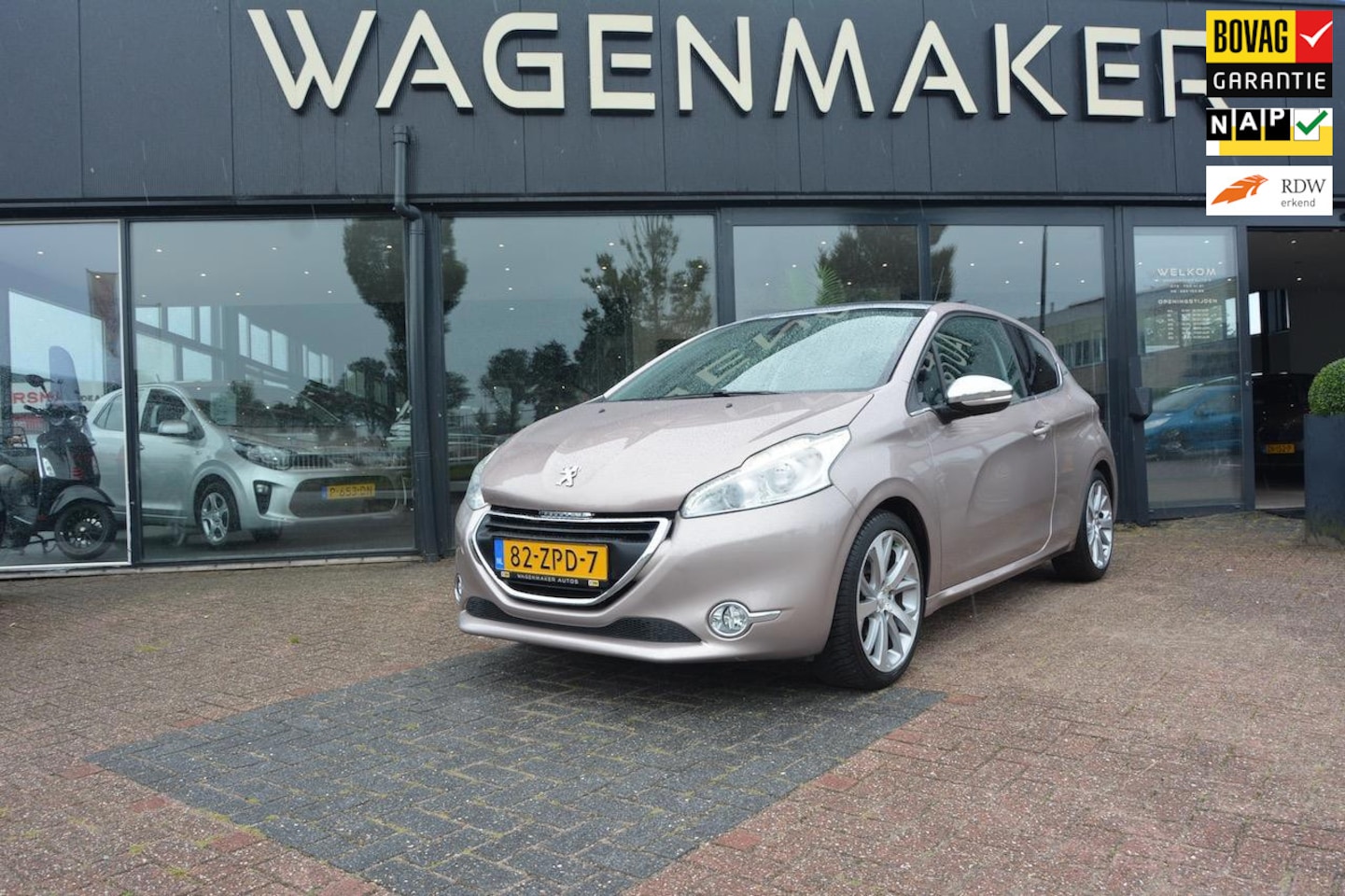 Peugeot 208 - 1.6 THP Allure Clima|Cruise|PANORAMA|DealerOH - AutoWereld.nl
