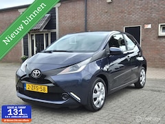 Toyota Aygo - 1.0 VVT-i x-play Camera Cruise Airco