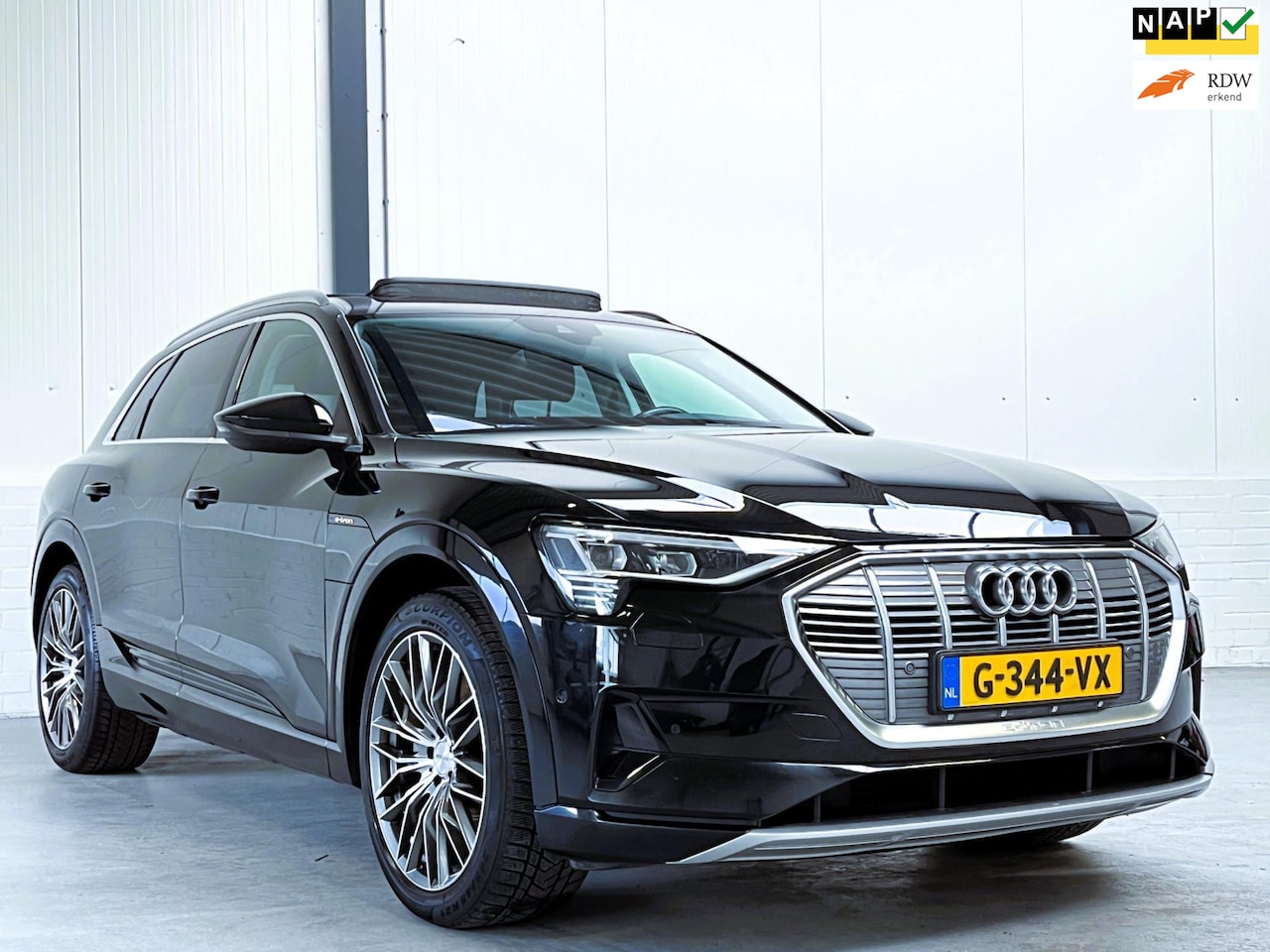Audi e-tron - E-tron 50 quattro Launch edition plus 71 kWh Trekhaak|Pano|1e Eigenaar - AutoWereld.nl