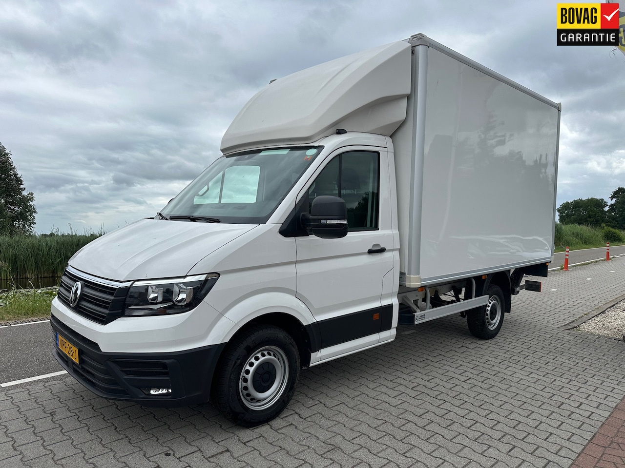 Volkswagen Crafter - Bakwagen 35 2.0 TDI Laadklep, Zijdeur, Carplay, Cruisecontrol - AutoWereld.nl
