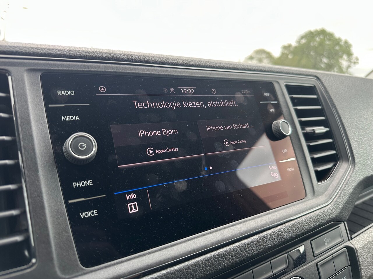 Volkswagen Crafter - Bakwagen 35 2.0 TDI Laadklep, Zijdeur, Carplay, Cruisecontrol