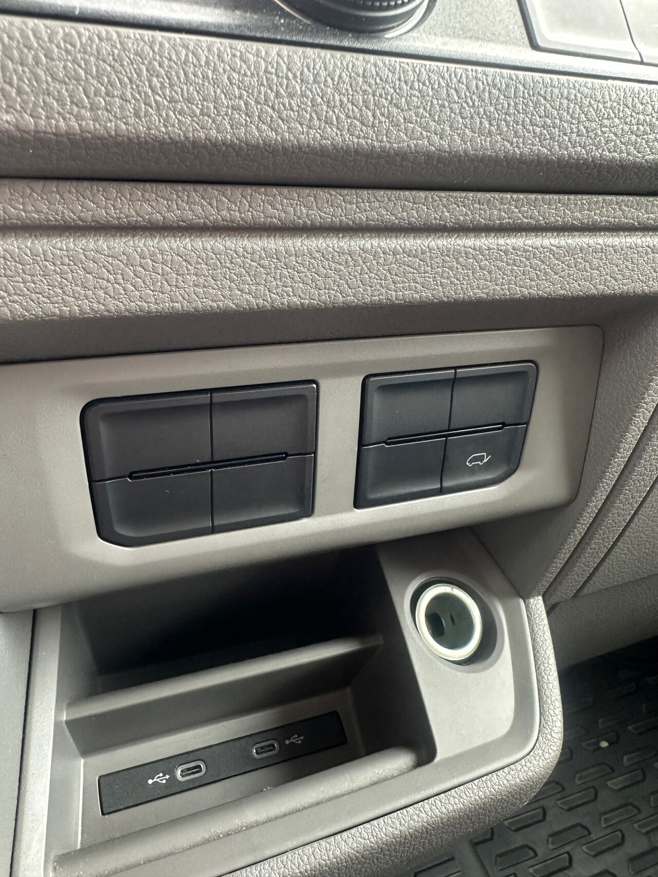 Volkswagen Crafter - Bakwagen 35 2.0 TDI Laadklep, Zijdeur, Carplay, Cruisecontrol