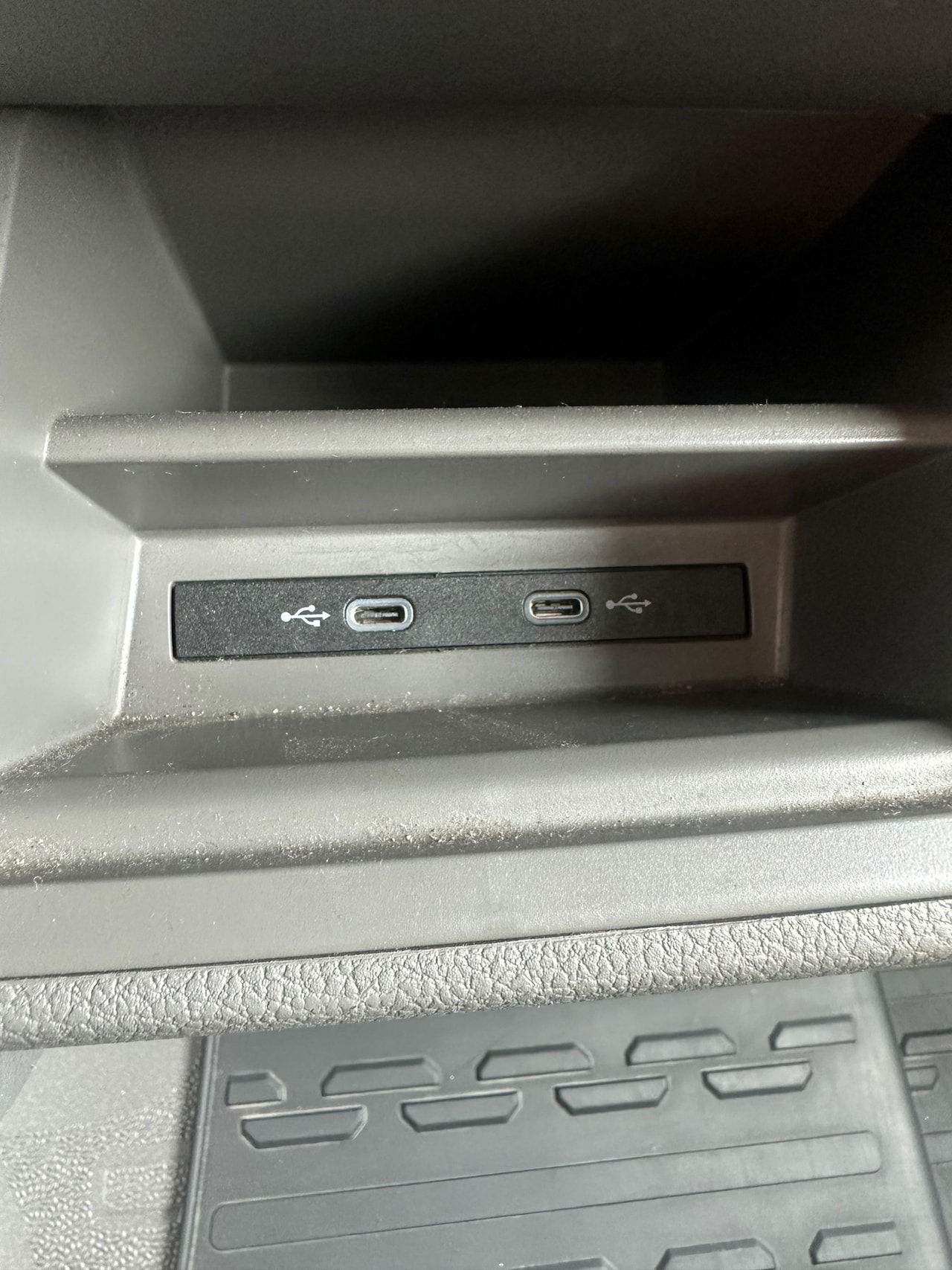 Volkswagen Crafter - Bakwagen 35 2.0 TDI Laadklep, Zijdeur, Carplay, Cruisecontrol