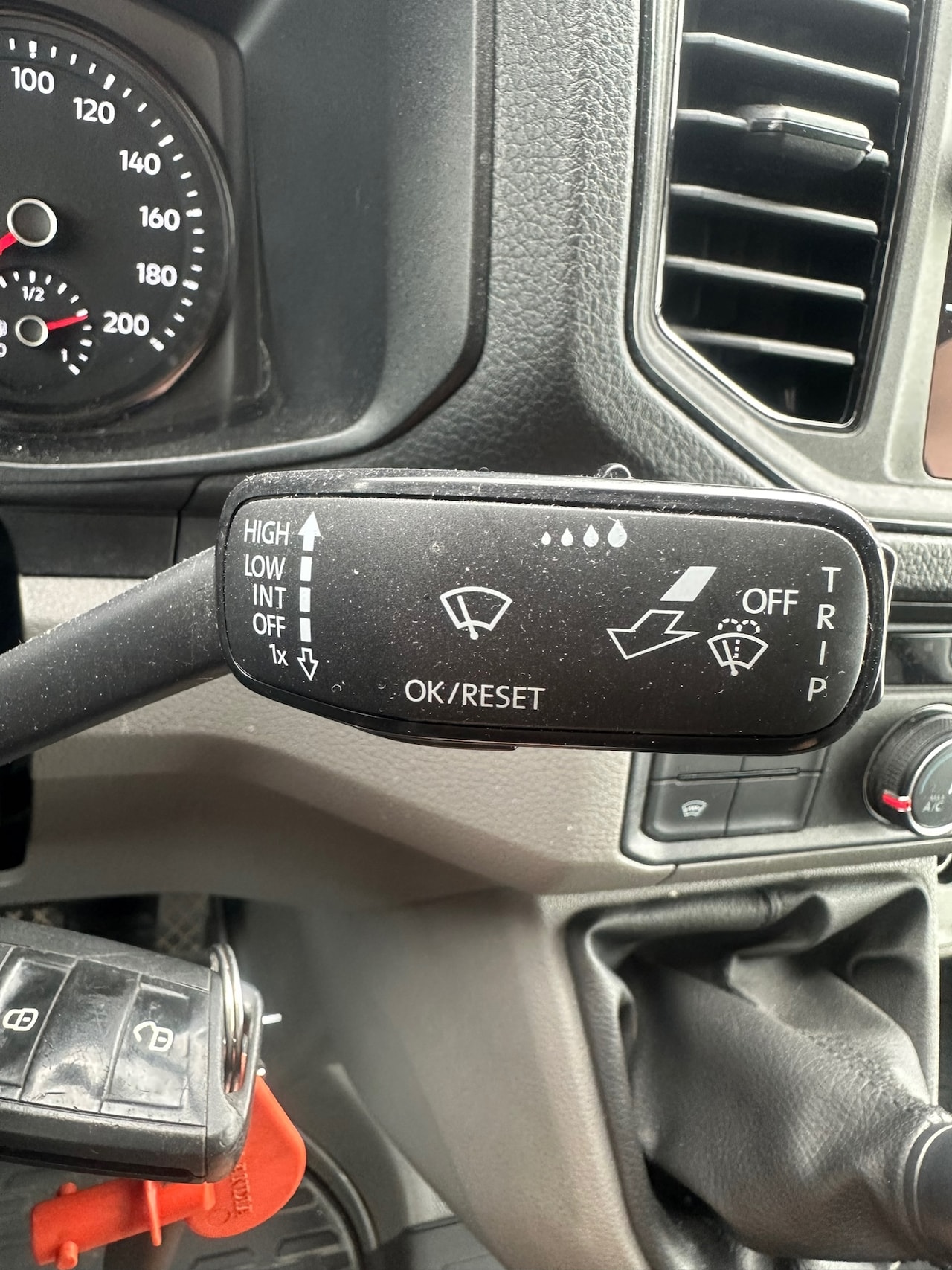 Volkswagen Crafter - Bakwagen 35 2.0 TDI Laadklep, Zijdeur, Carplay, Cruisecontrol