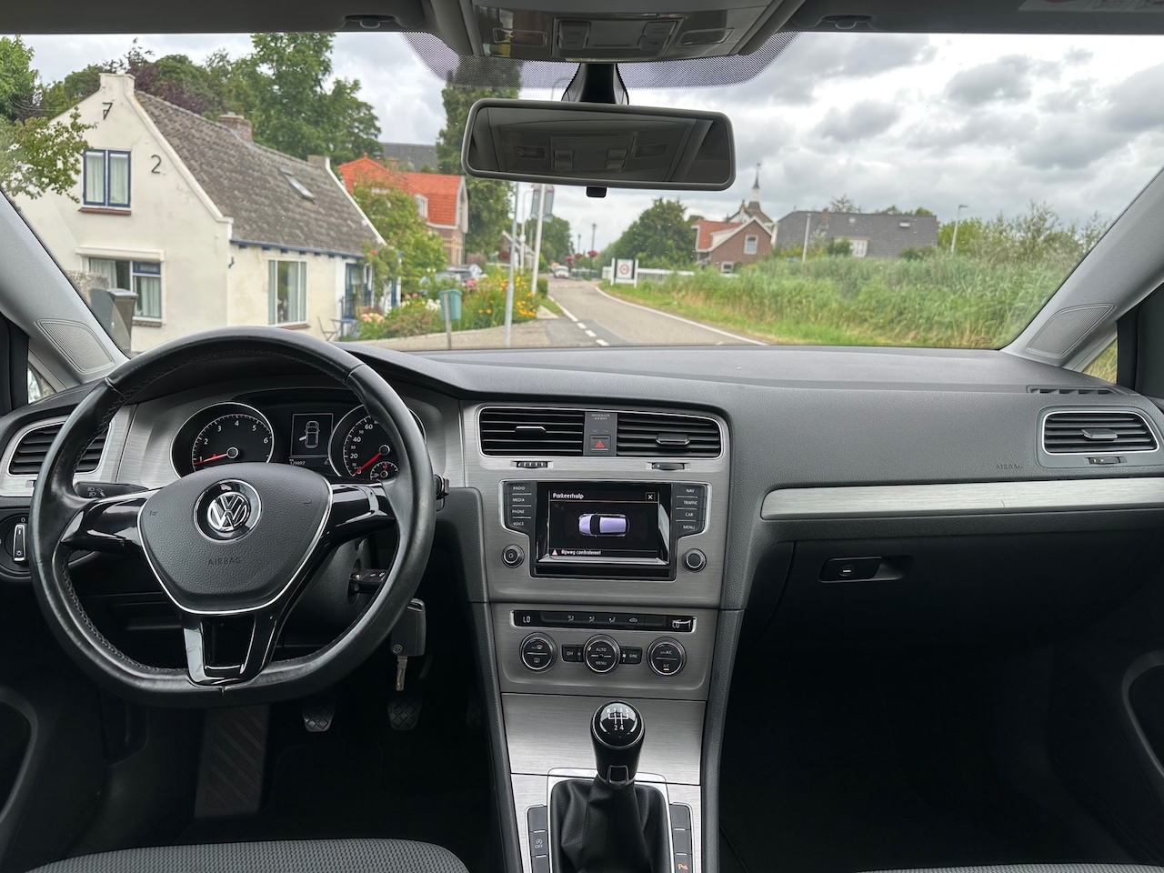Volkswagen Golf - 1.2 TSI Navi, PDC, Bluetooth, Trekhaak