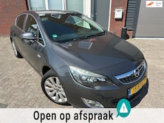 Opel Astra - 1.4 Turbo Cosmo / Navi / PDC / Cruise / NAP / AUX