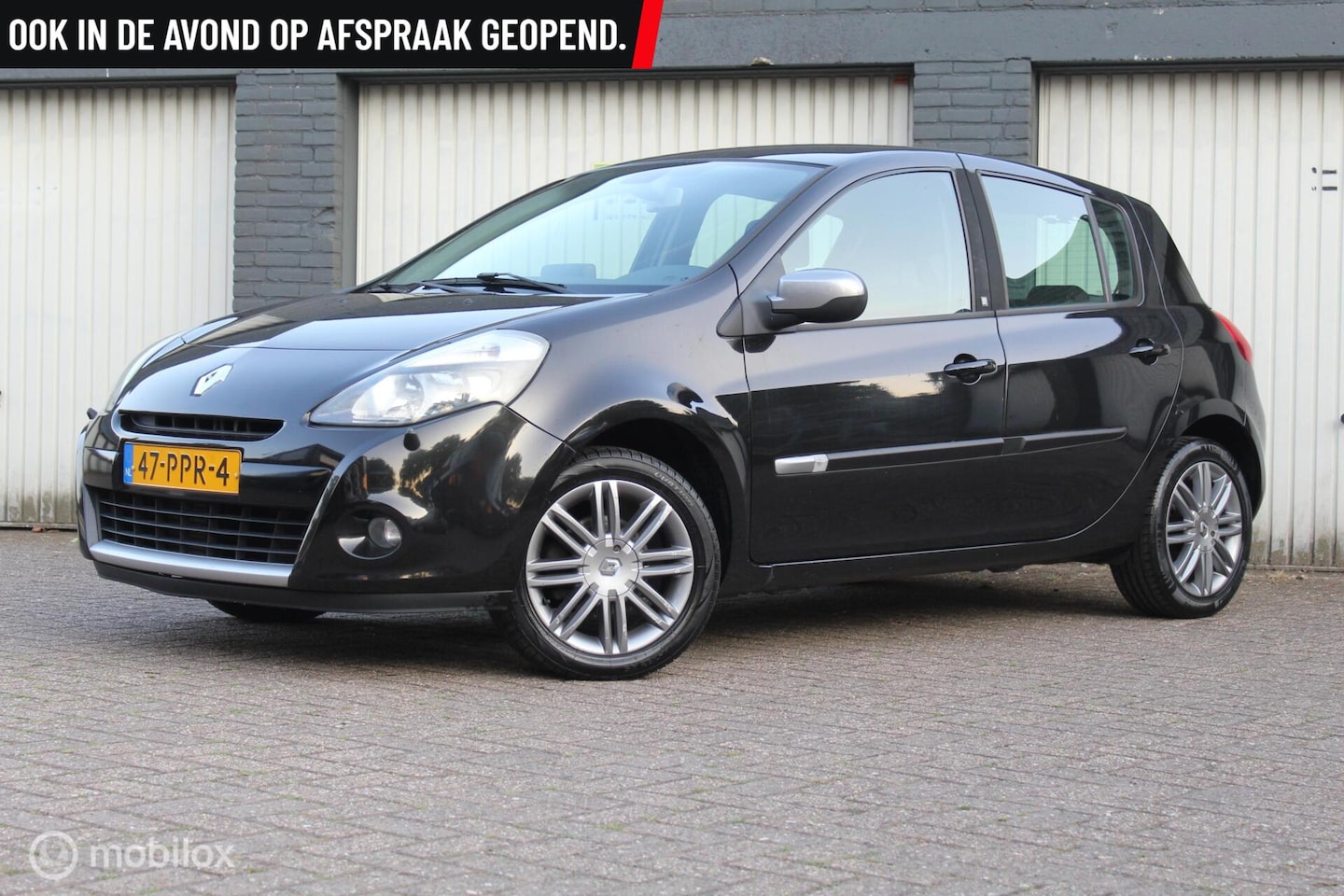Renault Clio - 1.2 TCe l 2e eigenaar l veel opties l - AutoWereld.nl