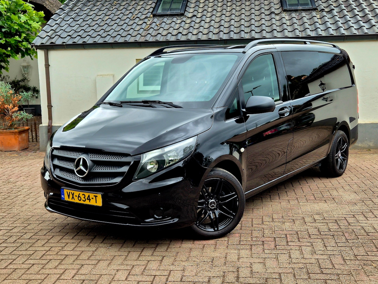Mercedes-Benz Vito - 116 CDI Lang DC Comfort EURO6/INRUIL MOGELIJK - AutoWereld.nl